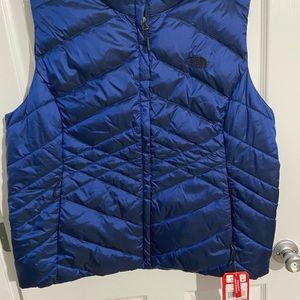 North face vest